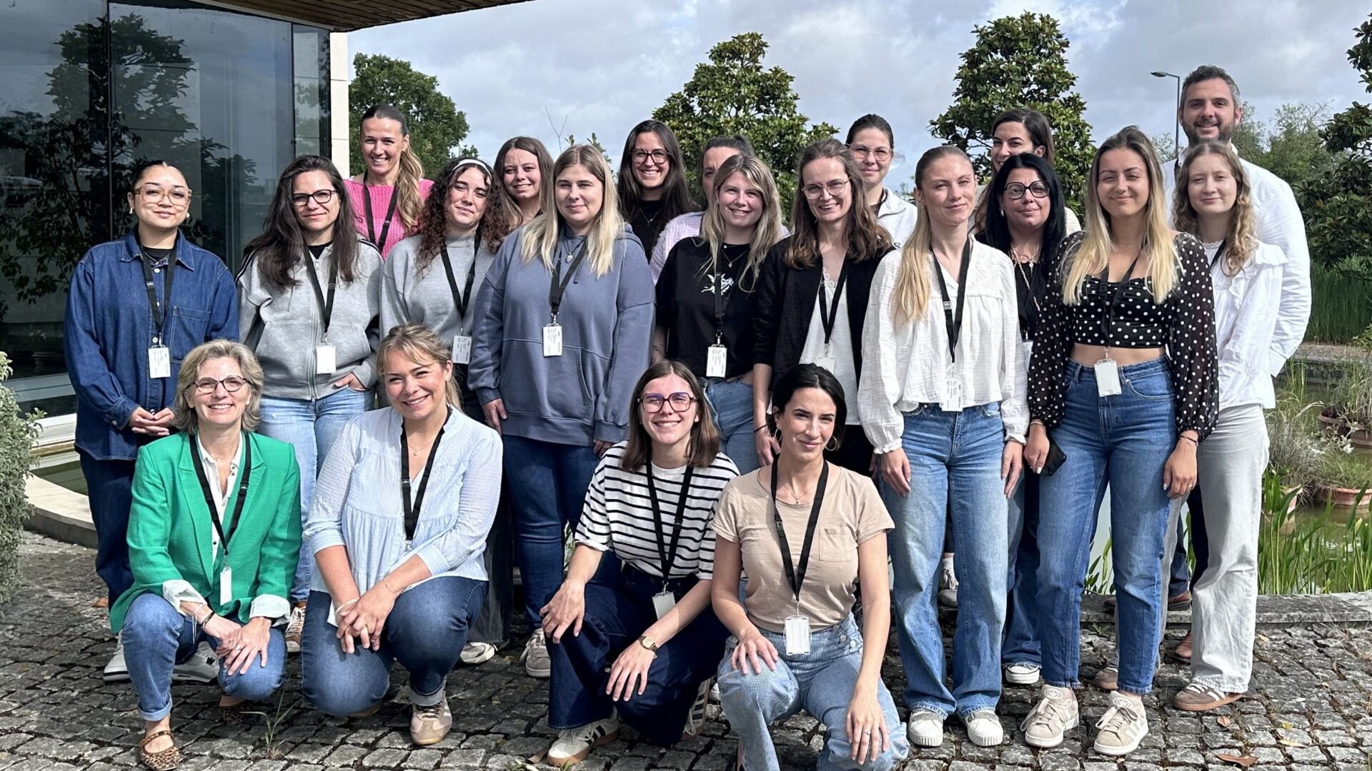 ASV’COM : Retrouvailles du groupe et première bougie